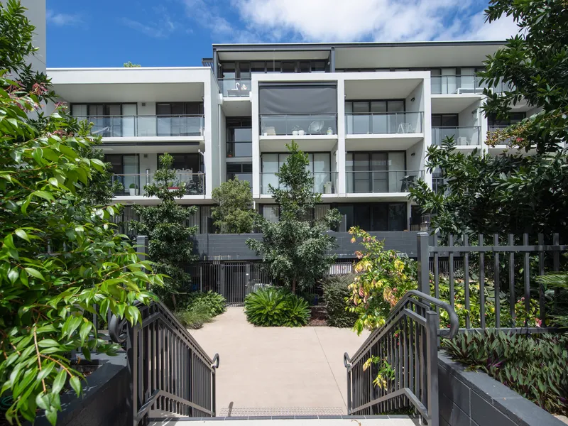 A stunning apartment with a superb view across National Park and beyond