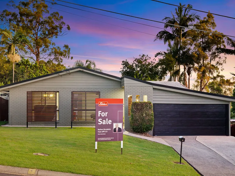 WHERE INDOORS AND OUTDOORS SEAMLESSLY BLEND