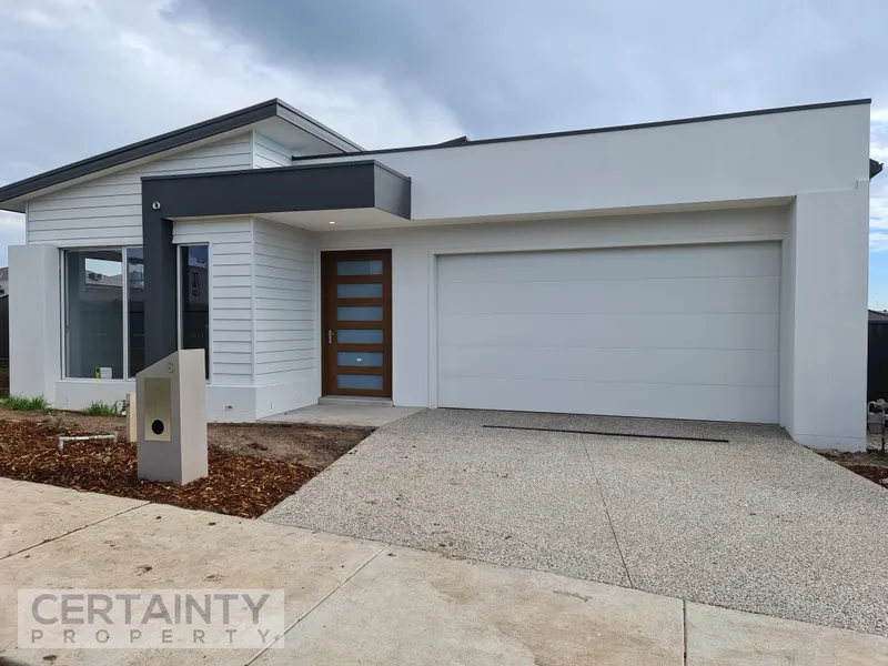 Brand New Four Bedroom Home In Baywater Estate!