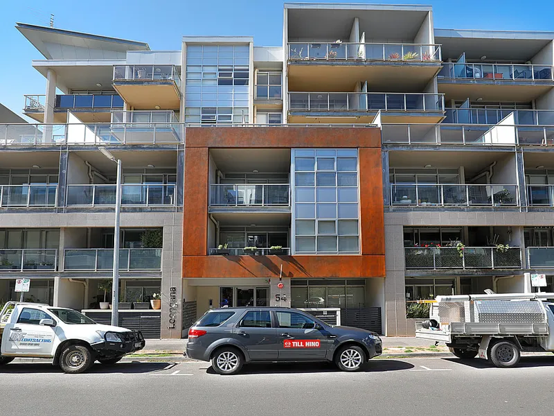 It's the Extra Space You'll Love!!! Approximately 94m2 only 250m from the beach