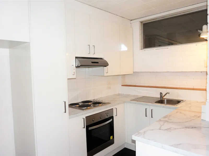 Neat central apartment