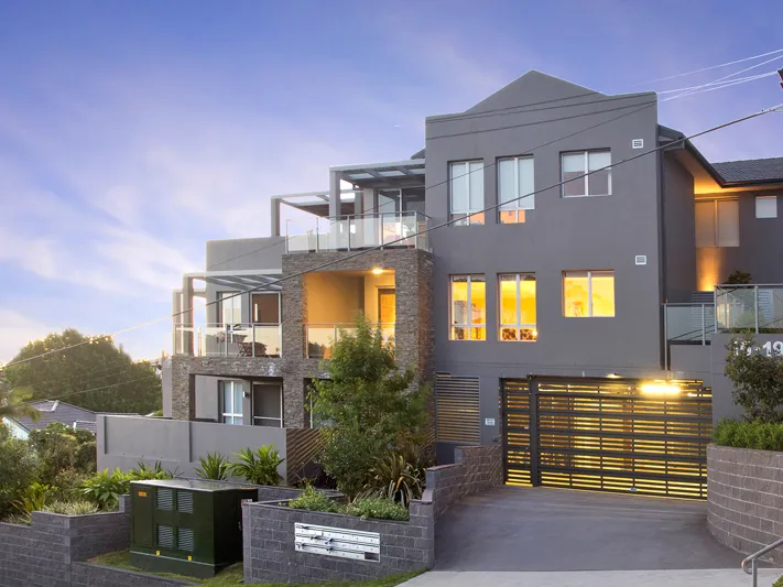 Luxurious boutique home with views