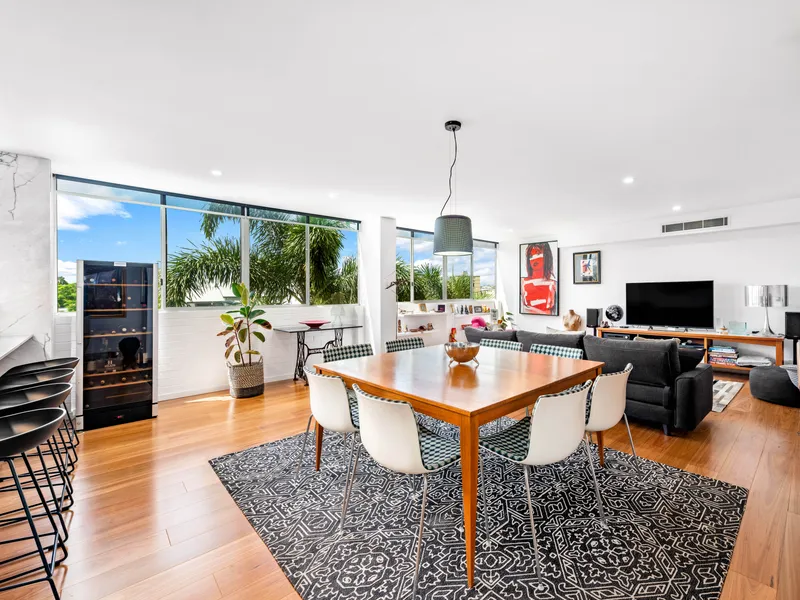 Elegant New Farm Opportunity
