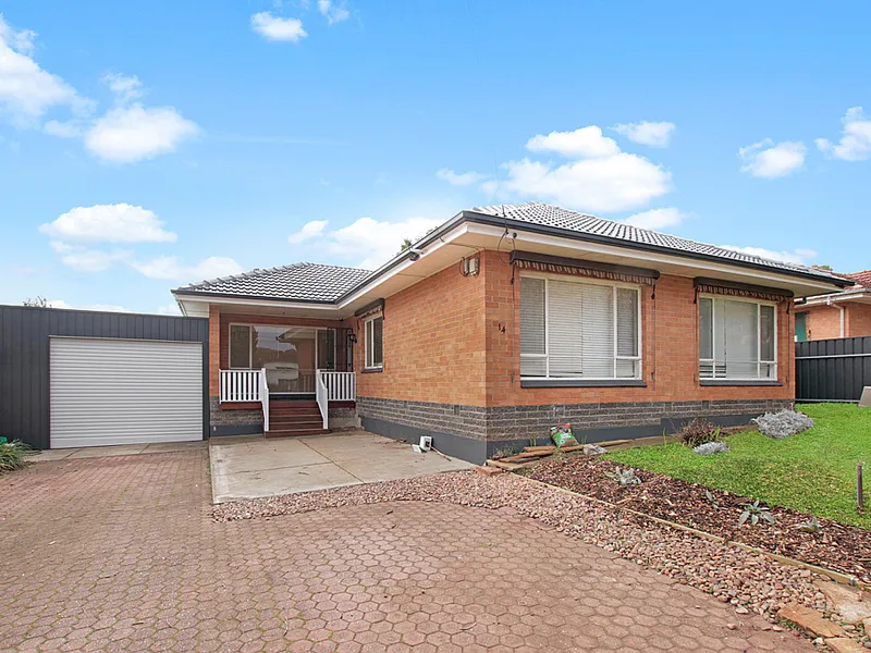 Spacious Well-Maintained Three Bedroom Home **6 Month Lease** (Pets Negotiable)