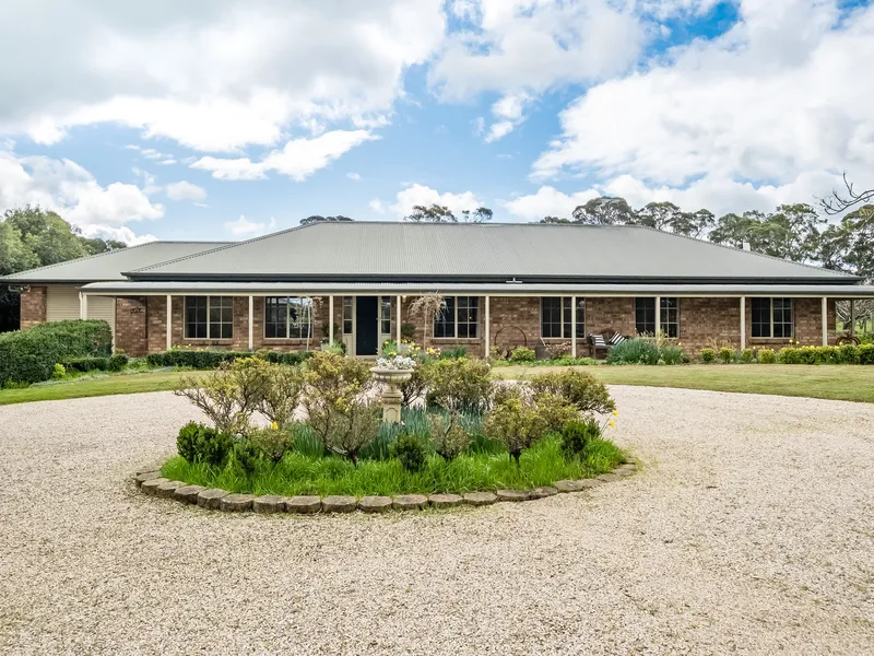 Stockwell Park; a sprawling lifestyle property with the home to match its magical outlook…