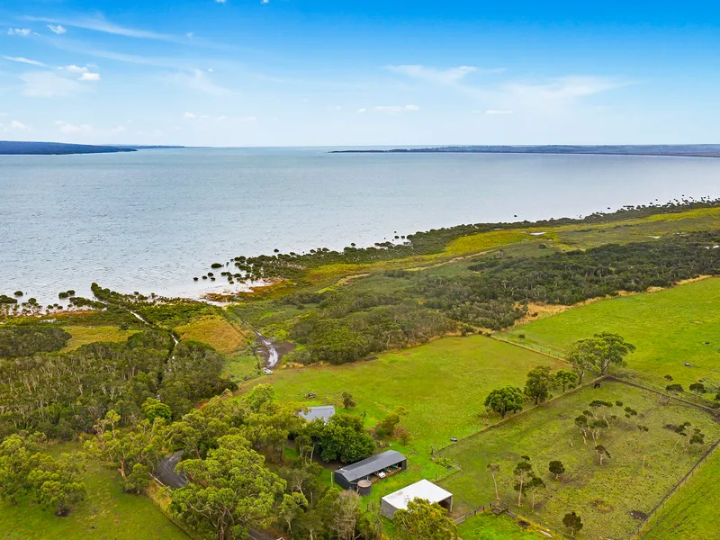 Outstanding Rural Lifestyle Opportunity with Direct Access to Western Port Bay