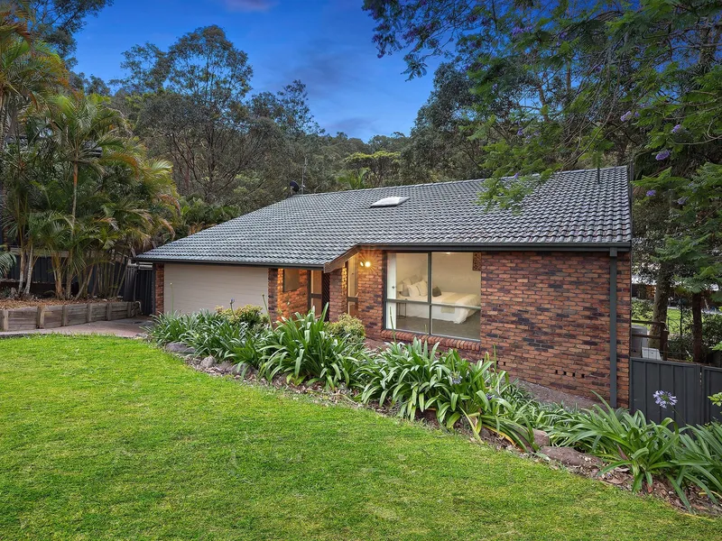 Style, Tranquility and Lake Convenience in One Perfect Package