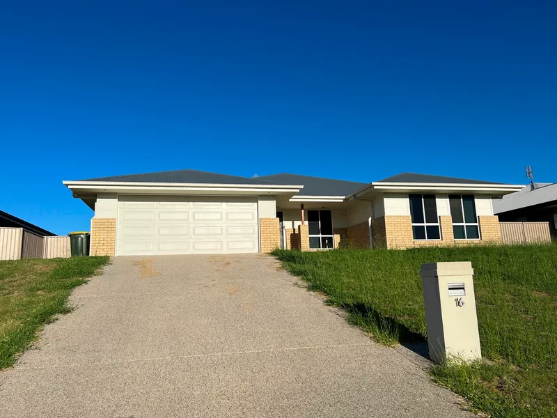 CYPRESS PINES - PREFECT LOCATION!