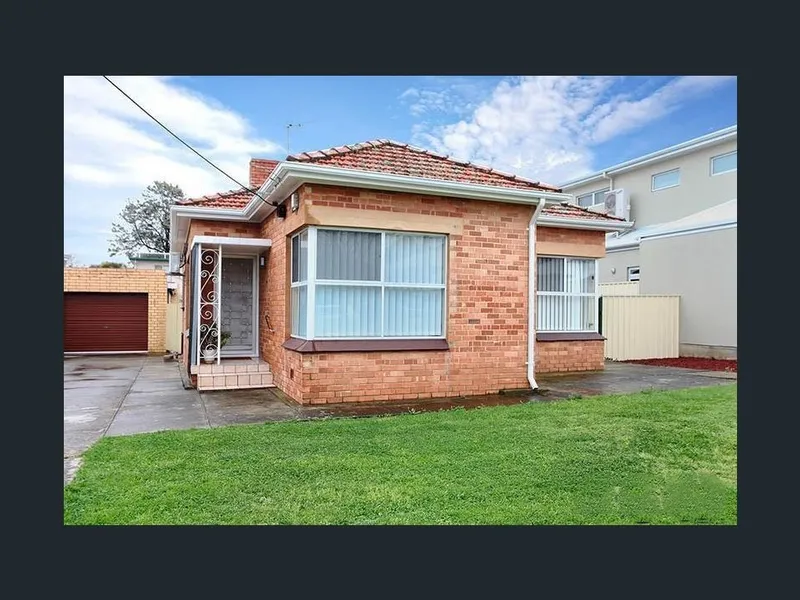 Tidy 3 Bedroom Home in Great Location