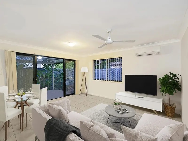 Two bedroom Duplex for rent in Warner!