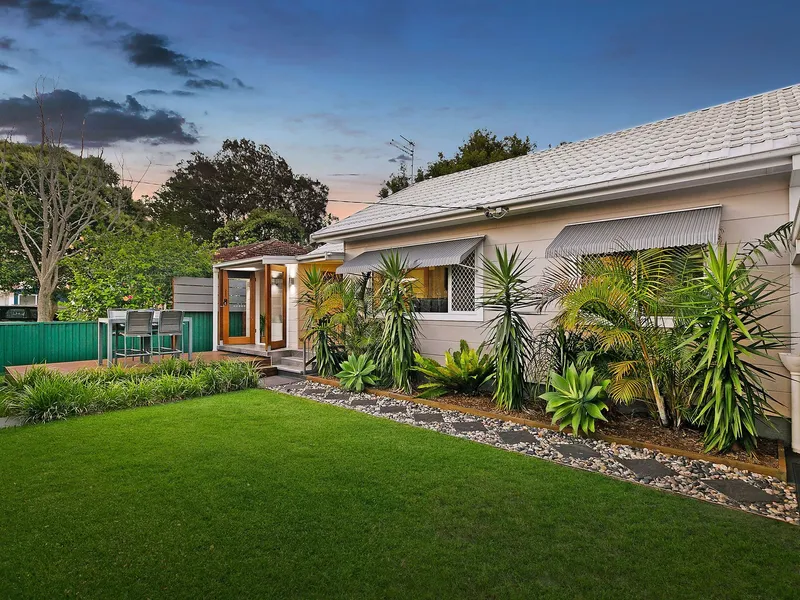 Sensational family home with a studio, footsteps to the foreshore