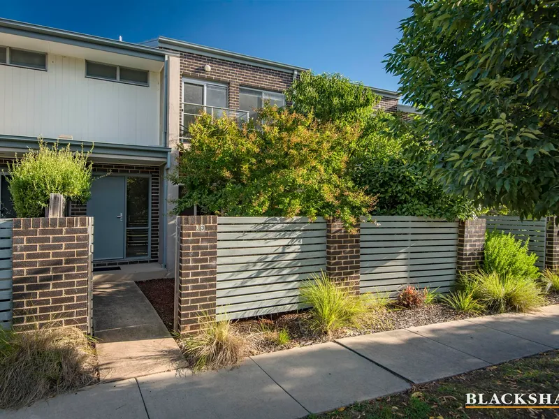 SPACIOUS LIVING WITH A LOW MAINTENANCE LIFESTYLE