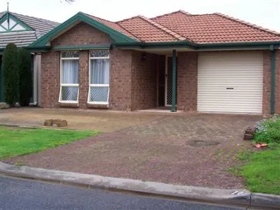 Location Plus! Walk to local parks and reserves