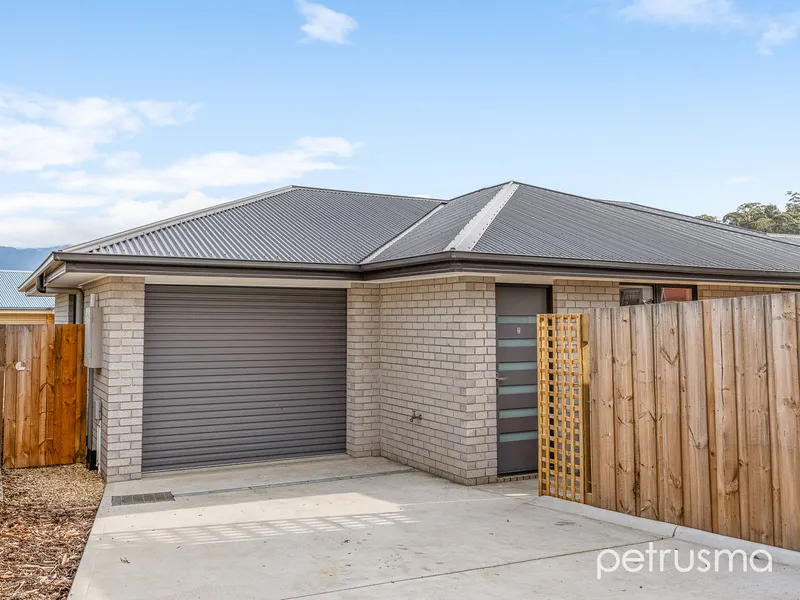 Great first home or investment.