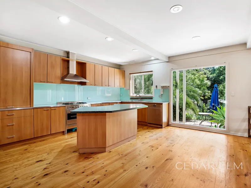 Elite Location and Family-size Floorplan