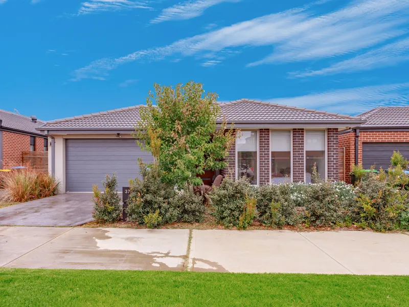 37 Mirka Way Point Cook VIC 3030