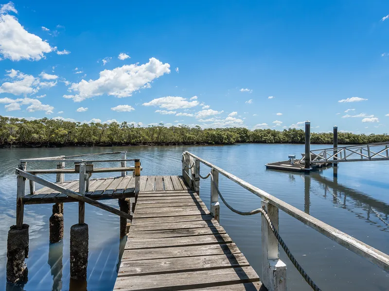 FISH OFF YOUR OWN JETTY!