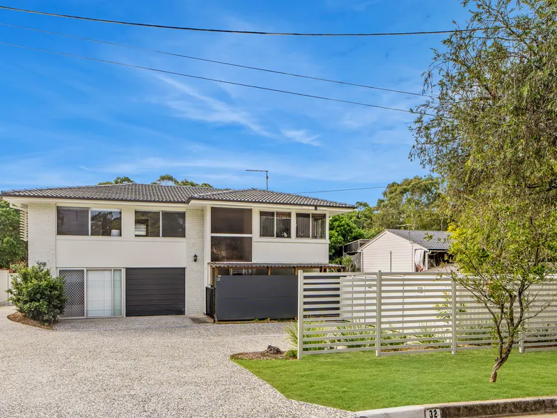 GREAT FIRST HOME - INVESTMENT - DUAL LIVING POTENTIAL - GREAT LOCATION