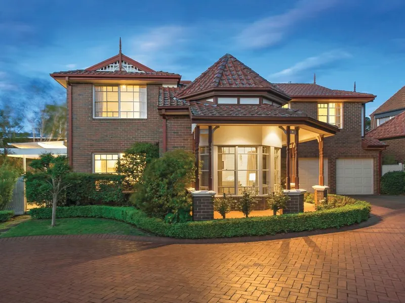 Secure Modern Townhouse