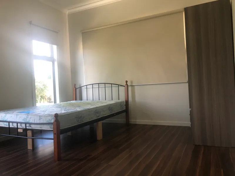 ALL BILLS INCLUDED PLUS FREE WIFI* (22)