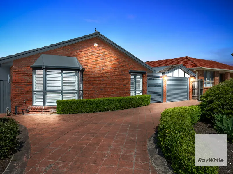 Immaculate and Perfectly Located!