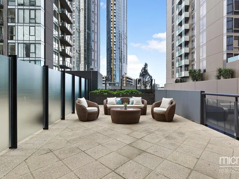 Inspired Southbank Indulgence with Oversized Outdoor Terrace