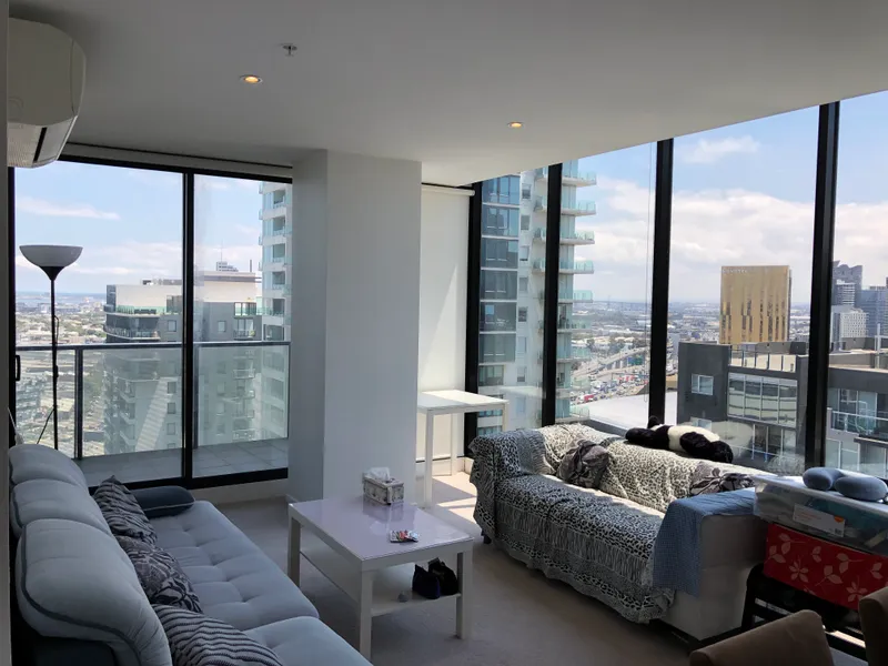 Furnished 2 bed with stunning view