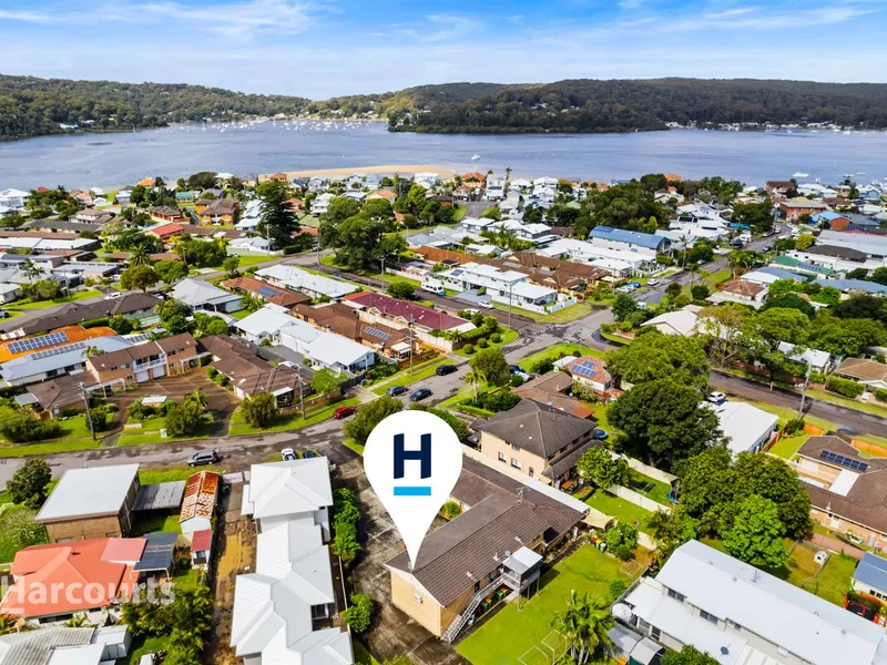 Sought-after Location | Beachside Ambiance!