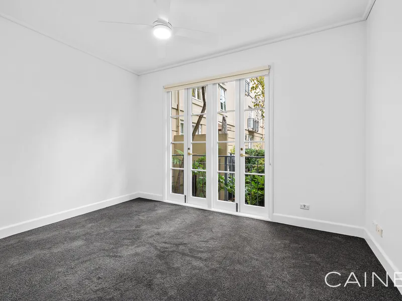 Leafy Living in East Melbourne - Fully Renovated On The Ground Floor