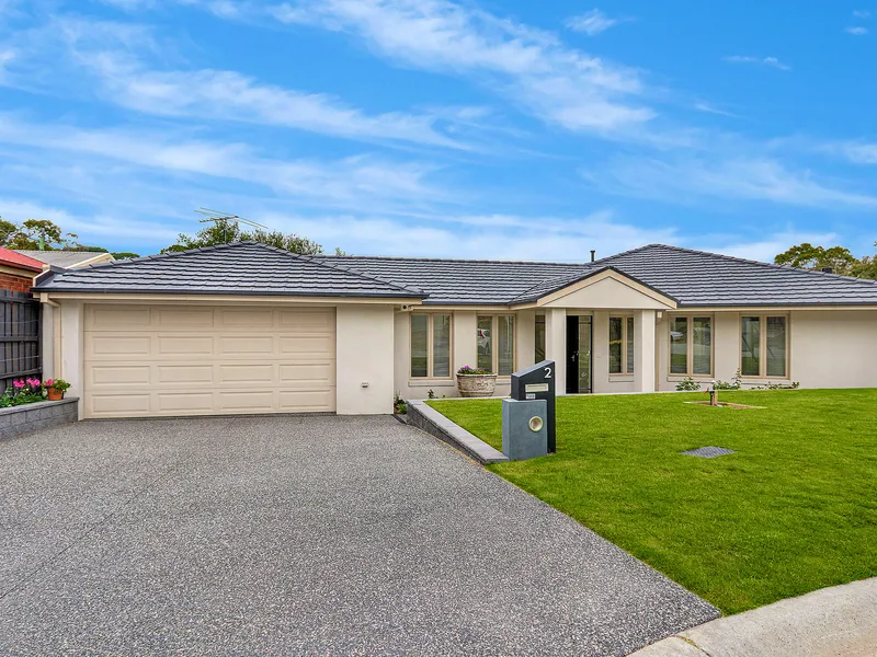 Elegant entertainer in coveted location 