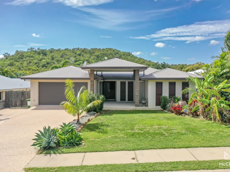PERFECTLY POISTIONED FAMILY HOME