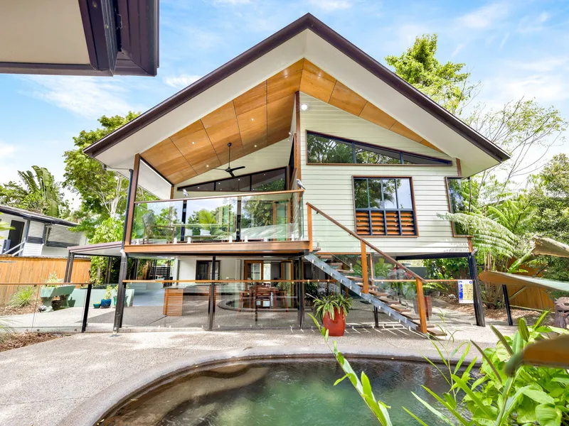 City Edge Oasis | Dual Living Plus Studio | The Perfect Home Business