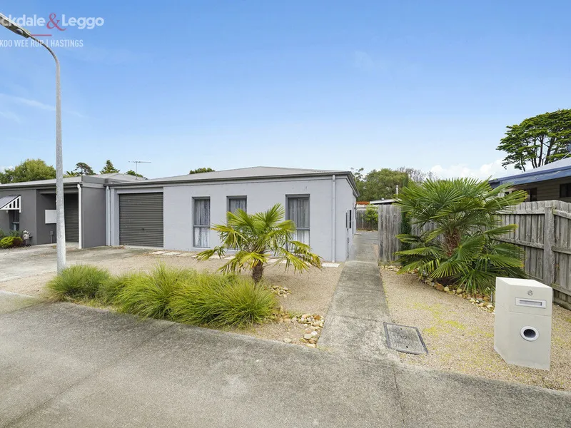 Crib Point - A Quiet Life