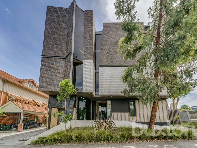 SEMI FURNISHED ONE BEDROOM DELIGHT!