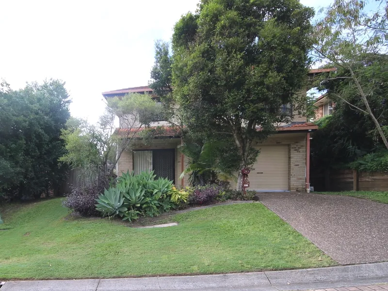 Dual Living - Great investment opportunity!