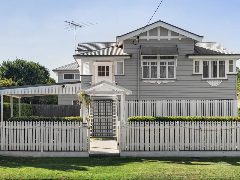 Spacious & close to everything