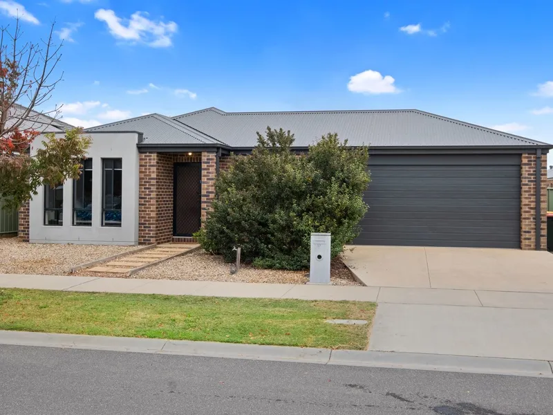 Modern Family Living or Ideal Investment