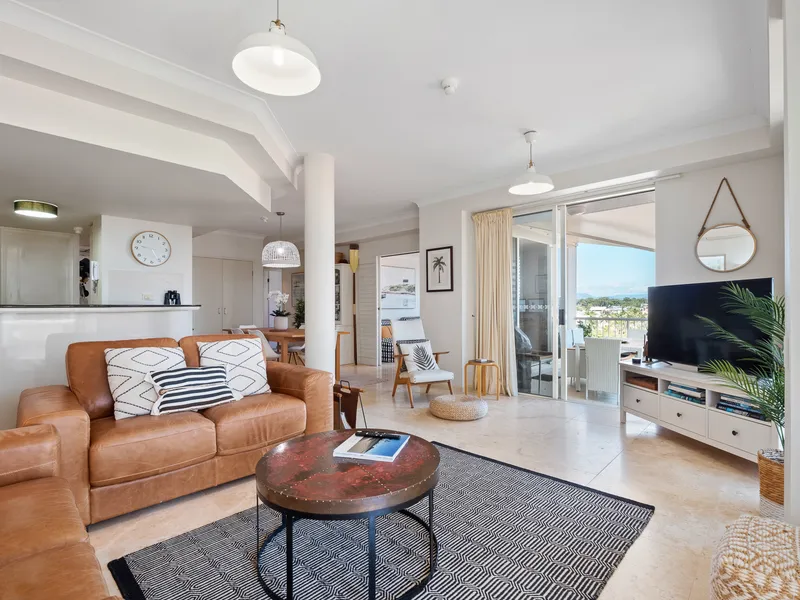 Boutique Beachside Living!