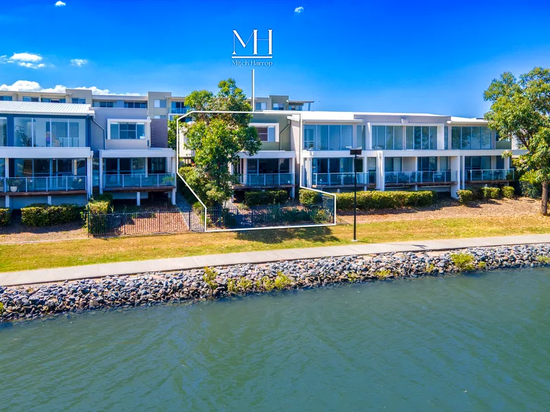 Waterfront Townhouse with Yard Access to Picturesque Lake Boardwalks!