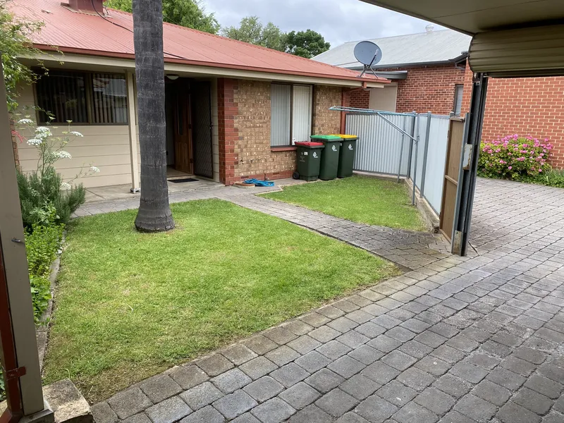 Well Presented 2BR Townhouse