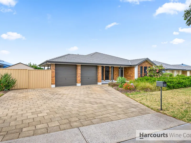 Large Family Home Built for Entertaining!