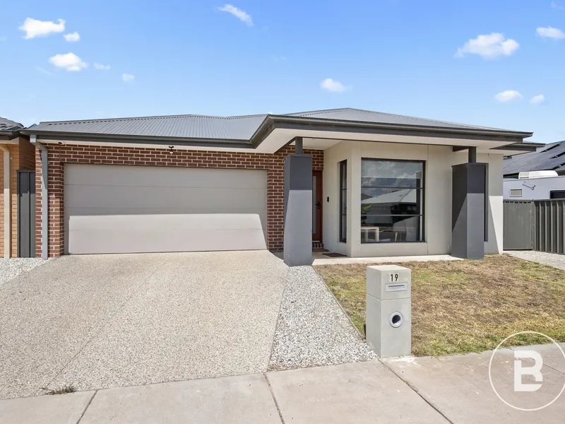 MODERN HOME IN POPULAR ALFREDTON