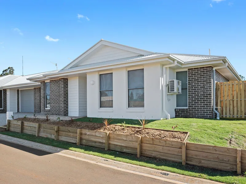 Beautifully built 3 Bedroom unit