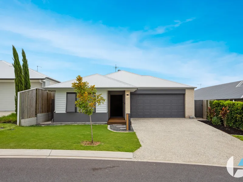 HAMPTONS INSPIRED FAMILY HOME OFFERING BOTH SPACE AND STYLE