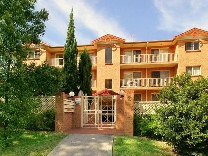 Unique Townhouse Feel Apartment In Prime Location Available For Lease!