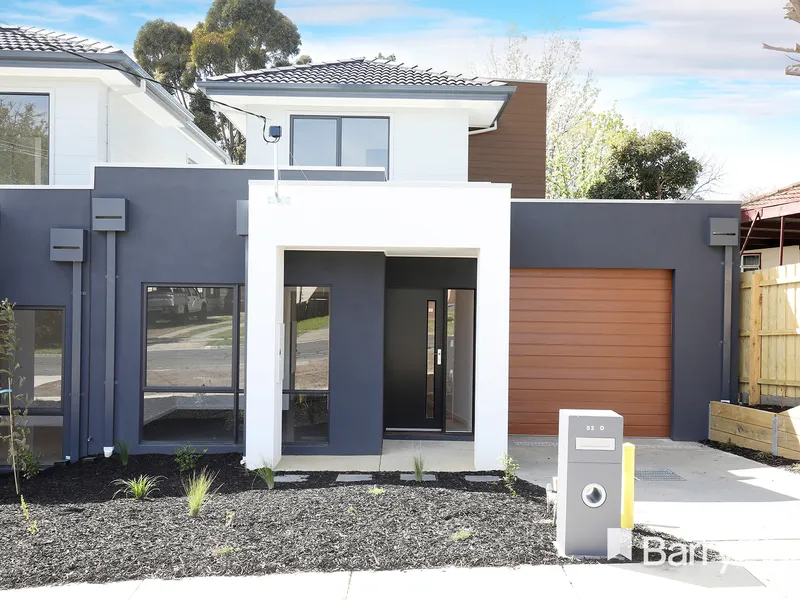 Modern three bedroom townhouse