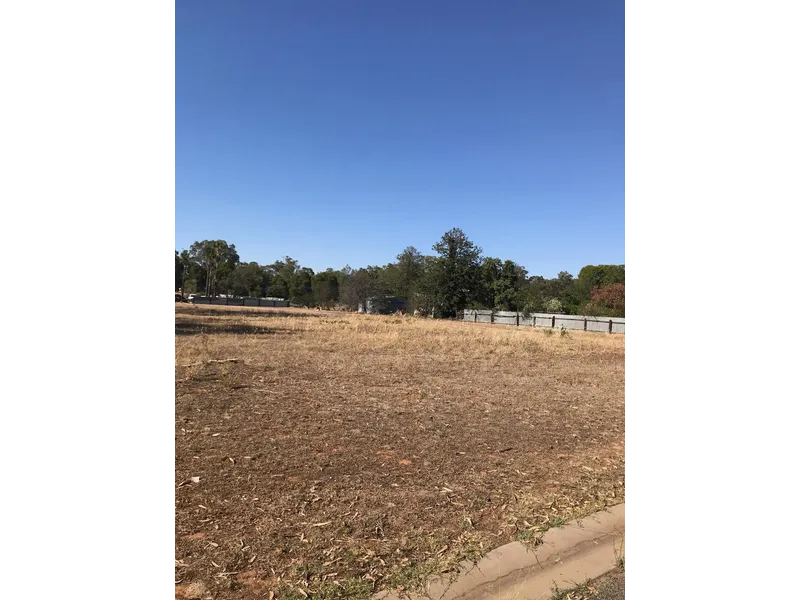 Beautiful Large Residential Land for Sale in Tocumwal NSW