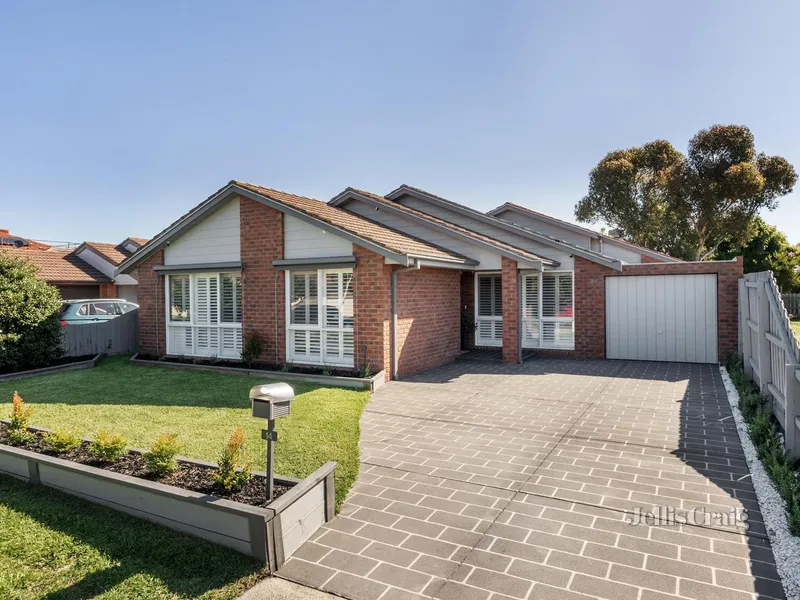 Carefree & Contemporary Family Luxury