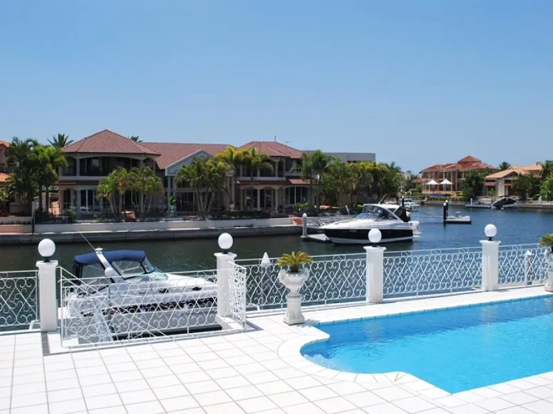Grand Luxury Family Home - Easterly Waterfront - Georgian Elegance by the Water!