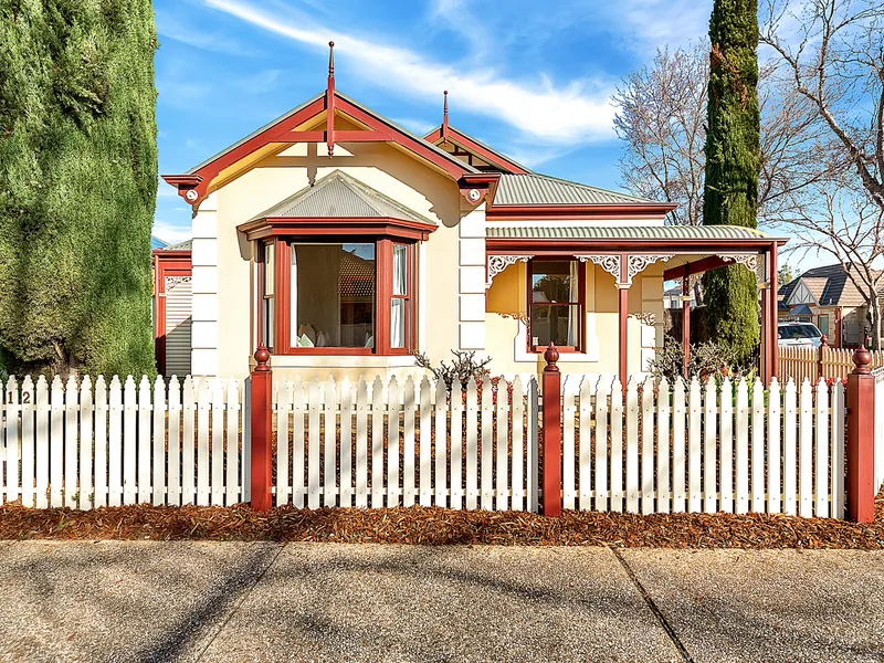 Charming Cottage in Tranquil Pocket